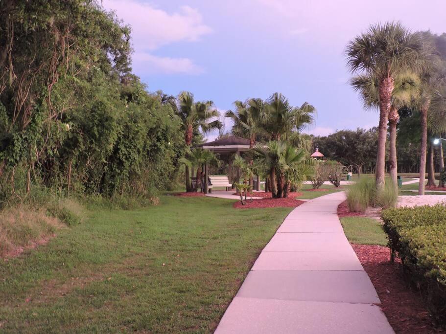 Enchanting Escape 3 Bedroom Minutes From Disney! Kissimmee Exterior foto